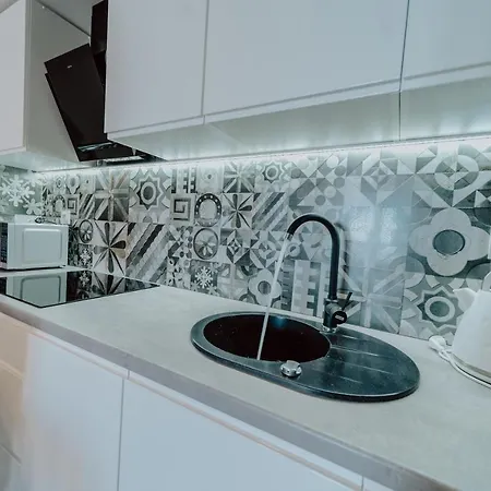 Silence Triventi Bialy Kot * 카르파츠